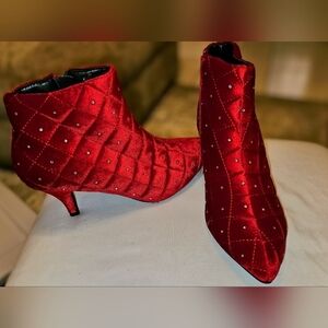 Red Ankle Bootie w/ kitten Heel - Size 9